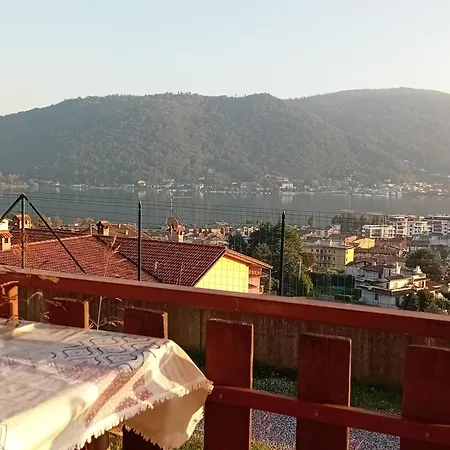 Casa In Posizione Panoramica D'iseo * Sarnico